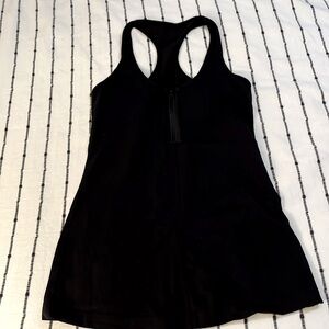 Black racer back half zip lululemon tank top in excellent condition size 6